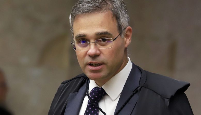 Mendonça confirma que ouviu Vorcaro em seu gabinete e explica ausência da PF