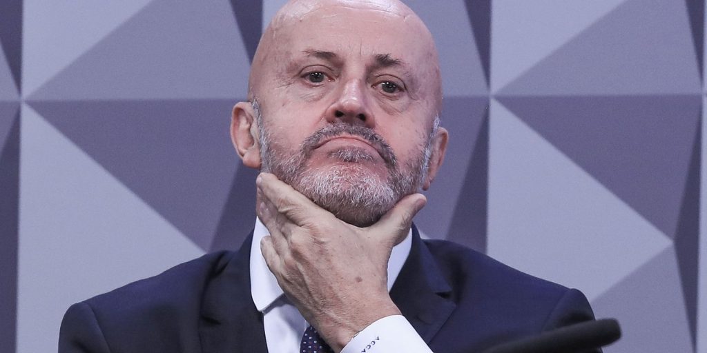 STF libera filho de Careca do INSS com uso de tornozeleira eletrônica