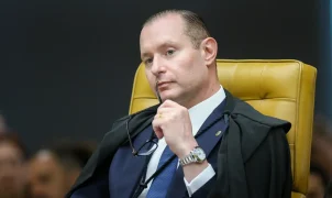 Zanin condiciona investigação de Moraes à análise de atos de Mendonça no STF