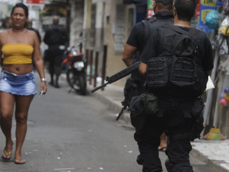 Operação no Complexo da Maré termina com três mortos e 12 prisões
