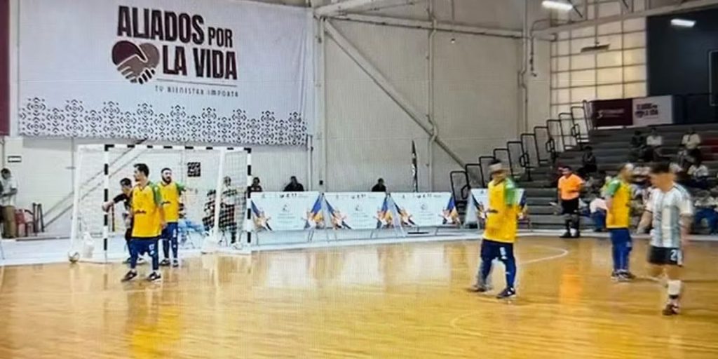 Brasil goleia Argentina por 10 a 1 e conquista o tetracampeonato mundial de futsal down
