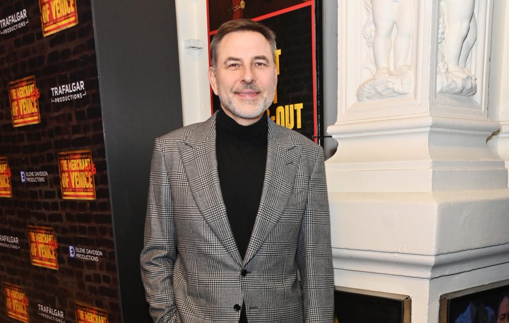 HarperCollins retira catálogo de David Walliams após alegações de conduta inadequada