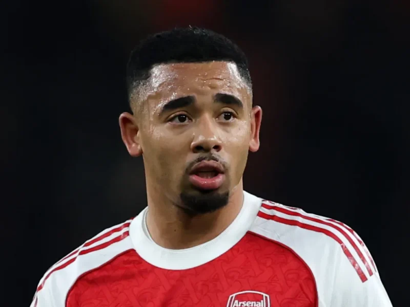 Gabriel Jesus chega ao Barcelona ciente do desafio: Não vim para melhorar o time, eles são ótimos
