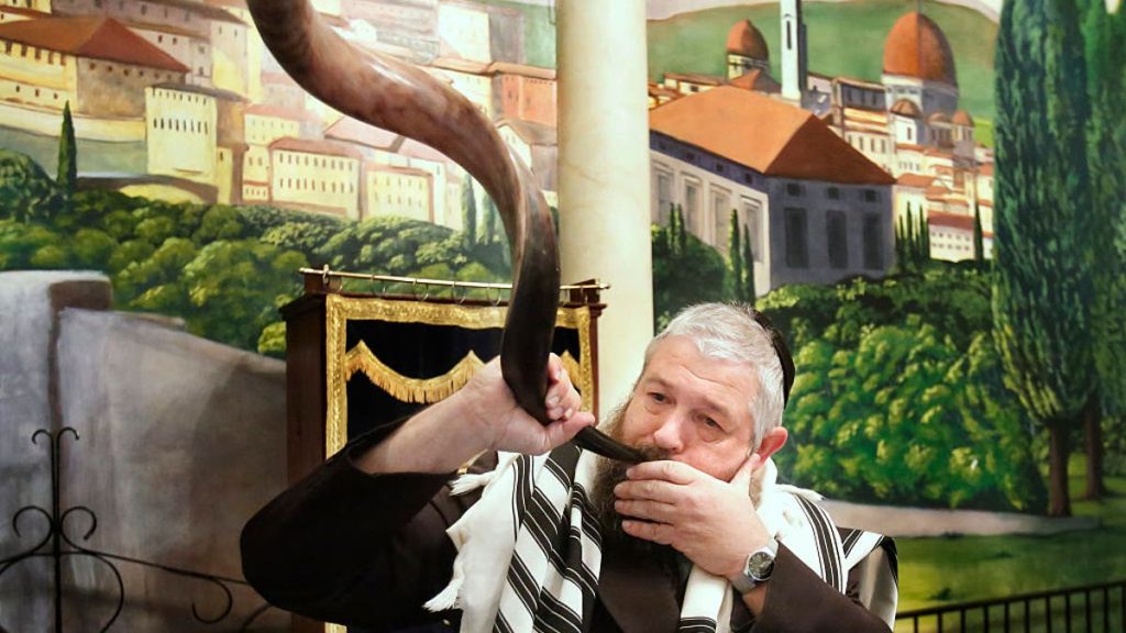 ‘THE ANGELS AMONG US’: A rabbi, a shofar and a miracle no doctor could explain