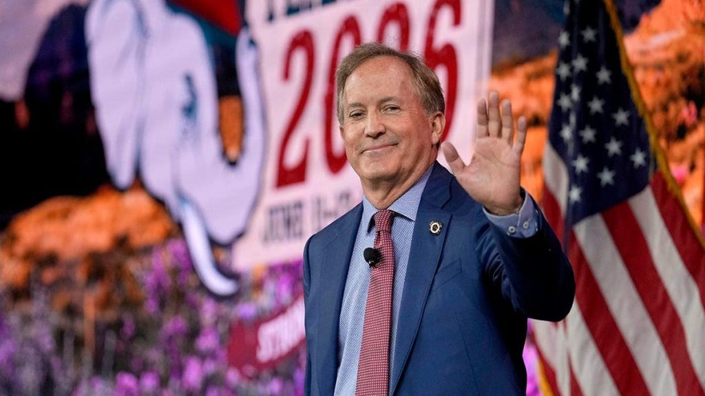 George W. Bush participa de arrecadação para senadores republicanos, mas evento fica sem Ken Paxton