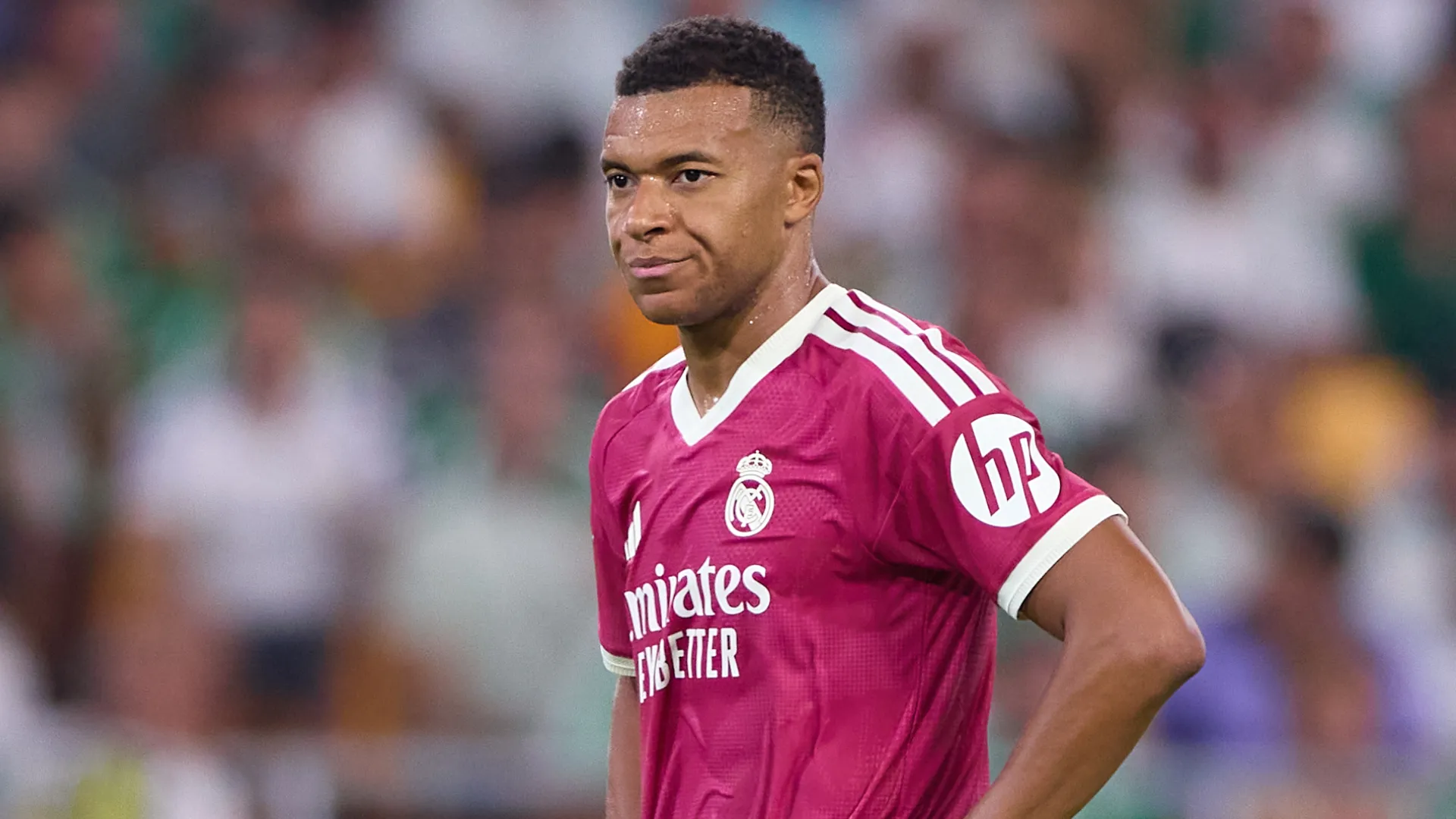 Mbappé iguala Ronaldo e completa 23 times da La Liga marcados em três temporadas