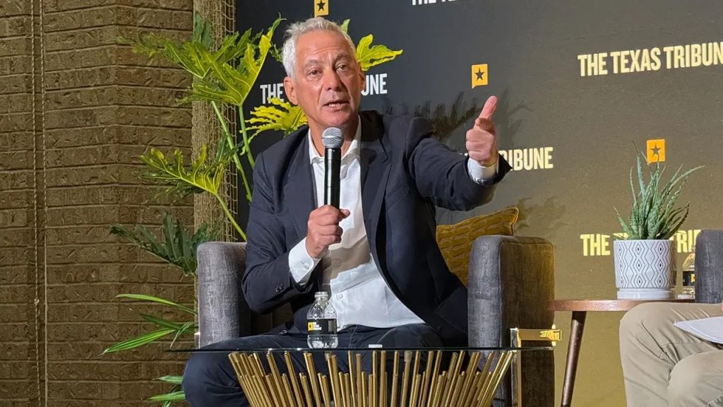 Rahm Emanuel diz que estaria pronto para a Casa Branca e avalia disputa em 2028