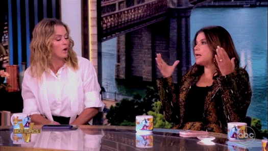 Joy Behar diz que mídia não cobre saúde de Trump como cobriu a de Biden e recebe críticas no The View