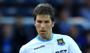 Hitzlsperger relata dificuldade de aceitar papel secundário no fim da carreira e defende o uso de dados no futebol
