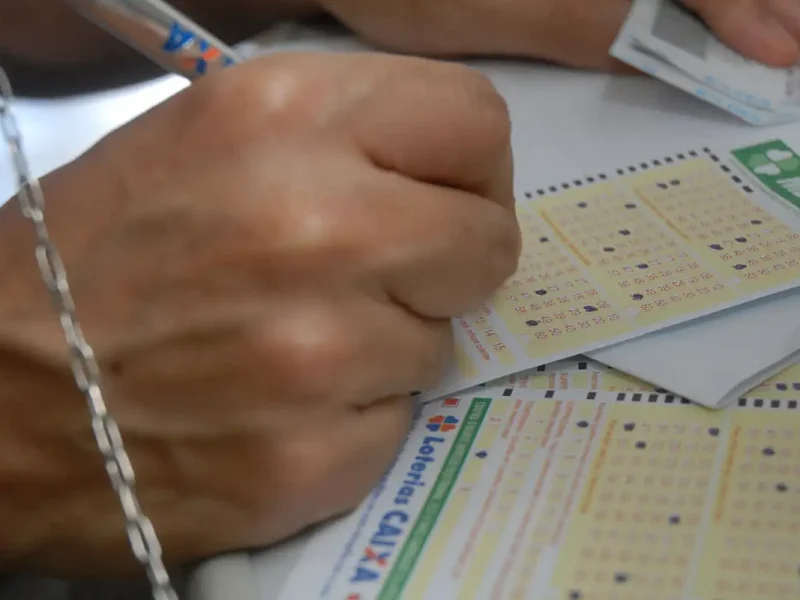 Mega-Sena acumula e prêmio chega a R$ 41 milhões; veja as dezenas sorteadas