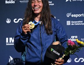 Ana Sátila vence o C1 em La Seul dUrgell e conquista primeira medalha da temporada