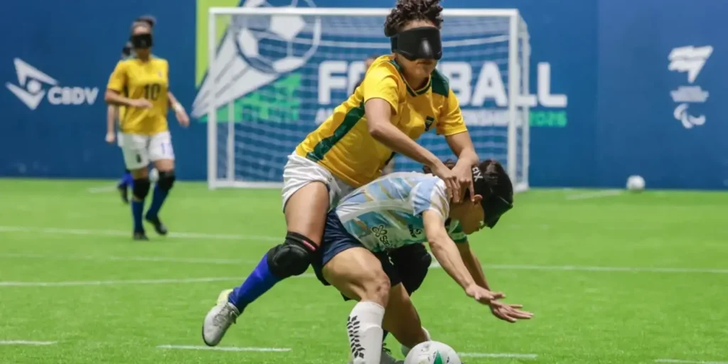Seleção feminina de futebol de cegas fica com o vice na Copa América