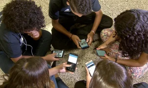 Painel internacional aponta piora no ambiente de informação e vê plataformas digitais como principal ameaça