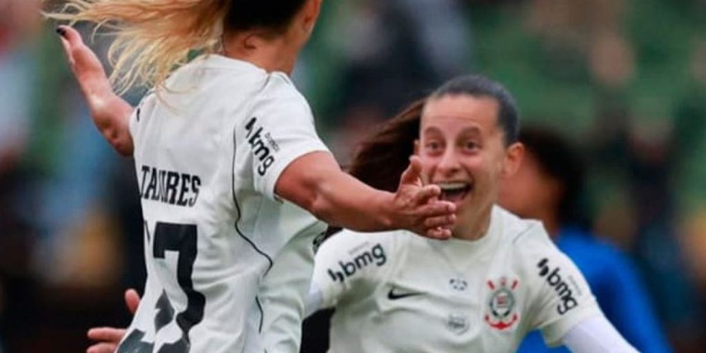 Corinthians vence Cruzeiro e avança à semifinal do Brasileirão Feminino; Bahia será o rival
