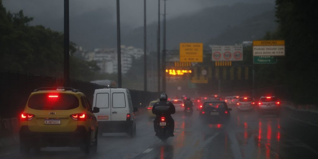 Rio tem setembro mais chuvoso em 29 anos e deve ampliar recorde