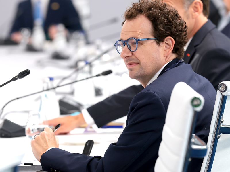 Anthropic CEO Dario Amodei calls to slow AI arms race as critics push back