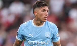 Maresca promove rotação e deixa Enzo Fernández no banco contra o Norwich na Carabao Cup