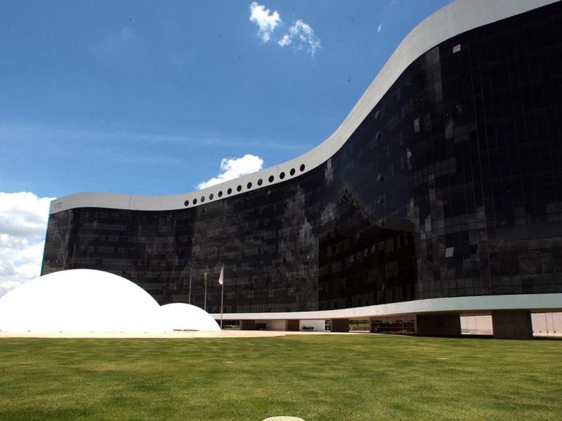 TSE informa que 90% das urnas estão prontas e cria sala de situação climática para o dia da votação