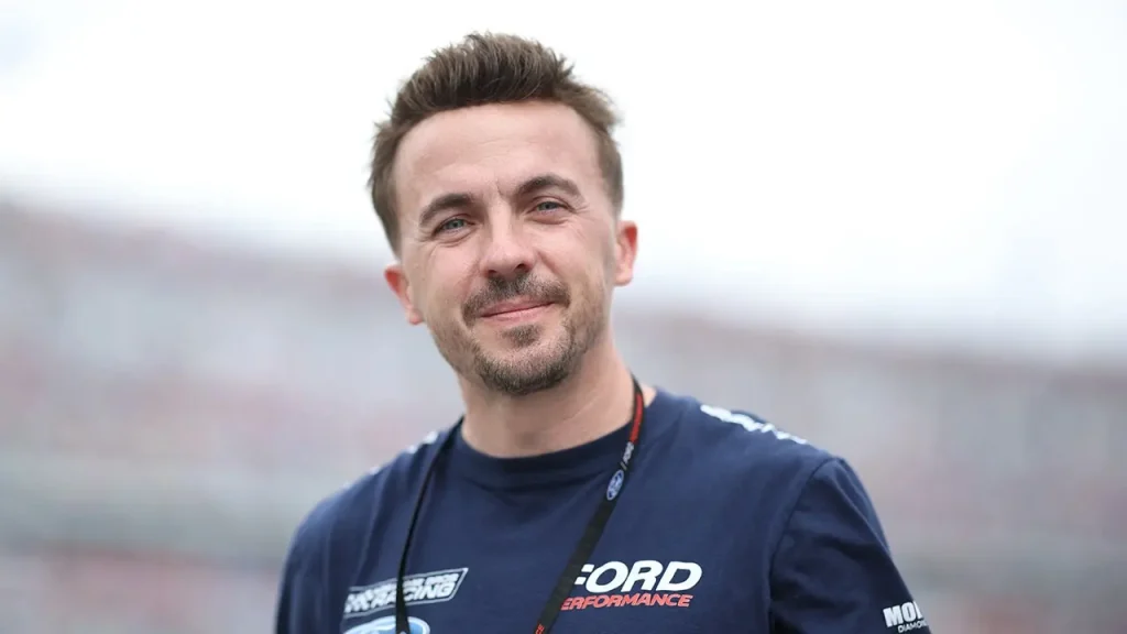 Frankie Muniz relata fundo do poço em meio a divórcio de Paige Price
