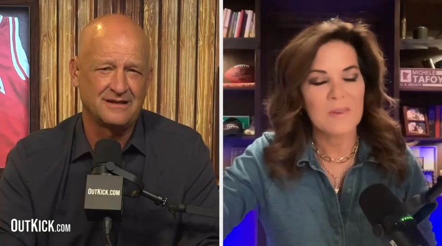 Dan & Michele disappointed in Steph Curry for signing deal with Chinese company Li-Ning | Don