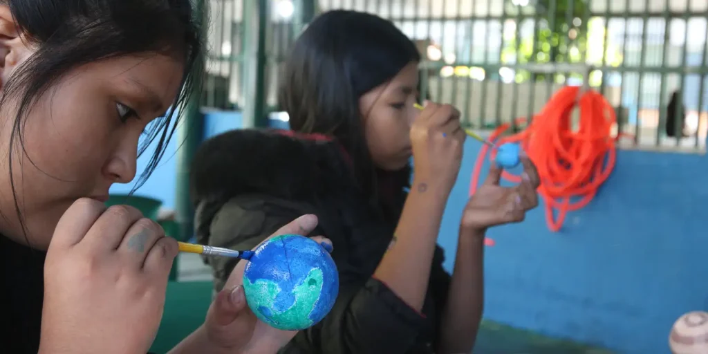 Ensino de ciências exige formação continuada de professores, aponta panorama sobre educação Stem no Brasil