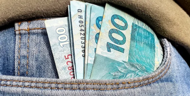 Governo Central tem déficit primário de R$ 13,6 bilhões em agosto, abaixo do esperado