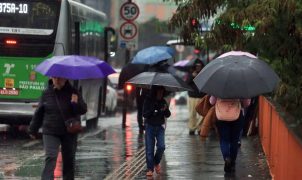 Inmet alerta para chuva de até 100 mm por dia no Sudeste nesta quarta-feira