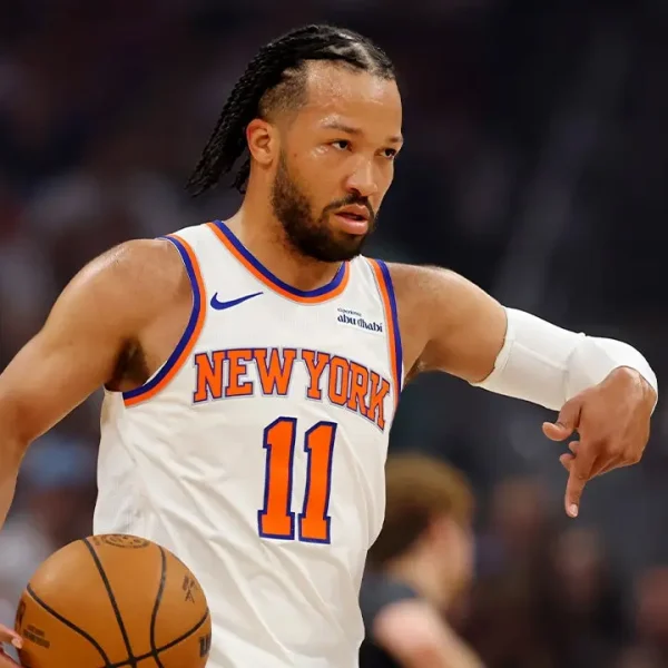 Jalen Brunson, do Knicks, vai apresentar a estreia da nova temporada do Saturday Night Live