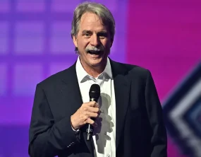 Jeff Foxworthy brings back 'redneck' jokes for Fox Nation comedy special