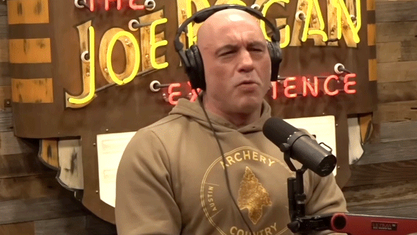 Joe Rogan defende que IA assuma funções de governo e possa interromper guerras