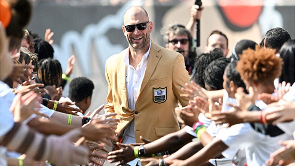 Rickey Jackson wins first Bassmaster Randy Moss Pro Football Hall of Fame Pro-Am on St. Lawrence River