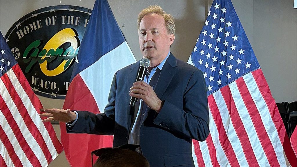 George W Bush reportedly fundraises for Senate GOP, skips Ken Paxton