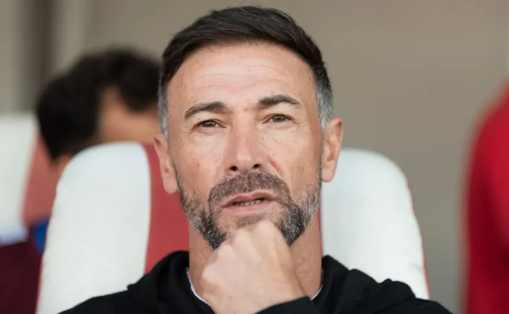 Inter Miami aguarda visto de trabalho para oficializar Kily González como técnico