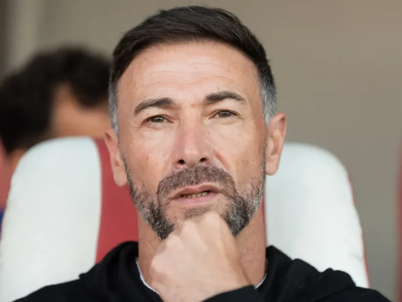 Inter Miami aguarda visto de trabalho para oficializar Kily González como técnico