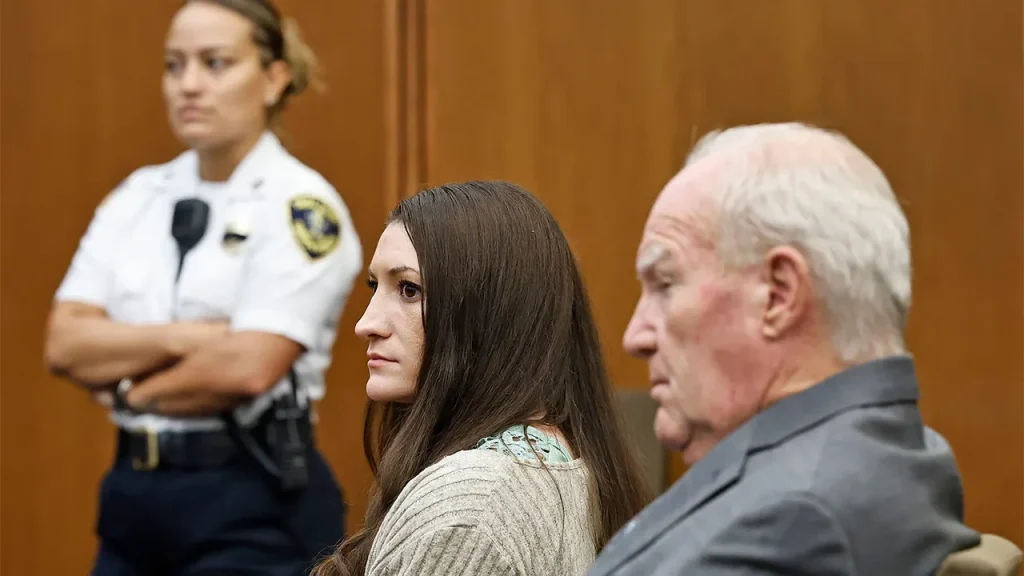 Defesa de Lindsay Clancy muda estratégia e alega falta de provas após júri empatar
