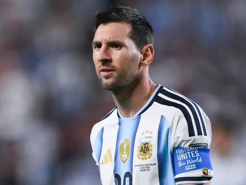 Regra da FIFA impede aposentadoria da camisa 10 da Argentina em homenagem a Messi