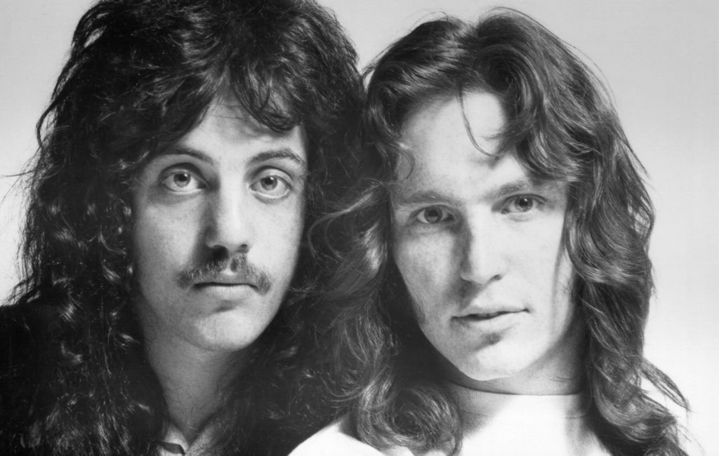 Billy Joel anuncia morte do baterista Jon Small, parceiro das bandas The Hassles e Atilla