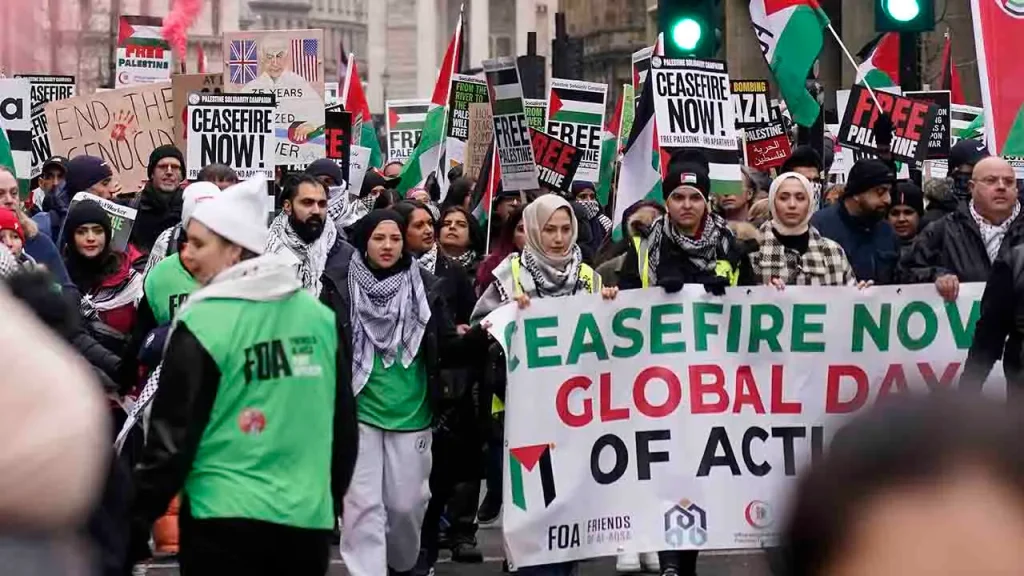 Aliança entre esquerda radical e grupos islâmicos redesenha política europeia, alertam analistas