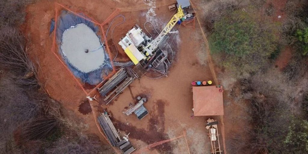 Justiça suspende licenças e paralisa mina de lítio em Minas Gerais por falta de consulta a quilombolas