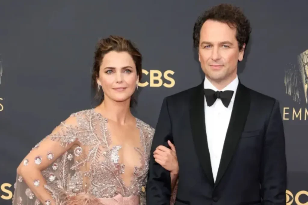 Keri Russell e Matthew Rhys concorrem juntos a cinco Emmys