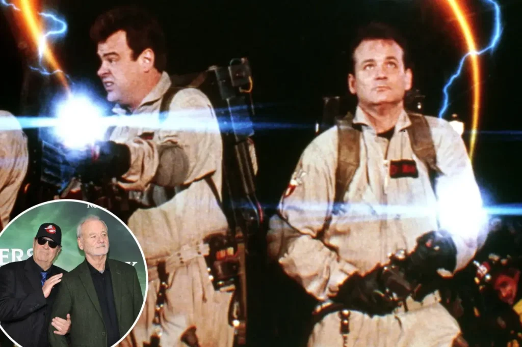 Dan Aykroyd conta que ele e Bill Murray levaram motos de polícia durante as gravações de Ghostbusters em Nova York