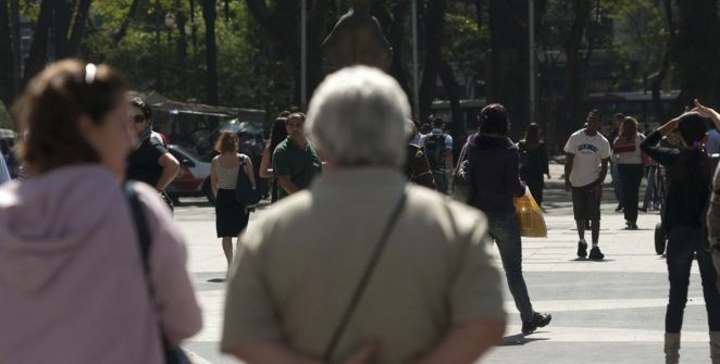 São Paulo já tem mais idosos do que crianças e adolescentes, aponta Seade
