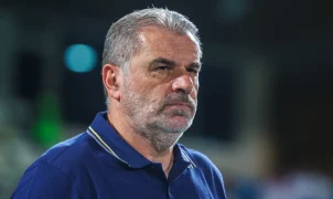 Postecoglou critica calendário da Saudi Pro League após empate do Al Nassr