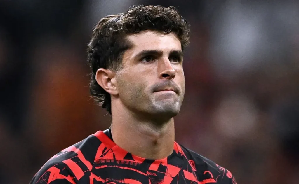 Milan negocia renovação de Pulisic e pedido salarial pode alterar hierarquia do elenco