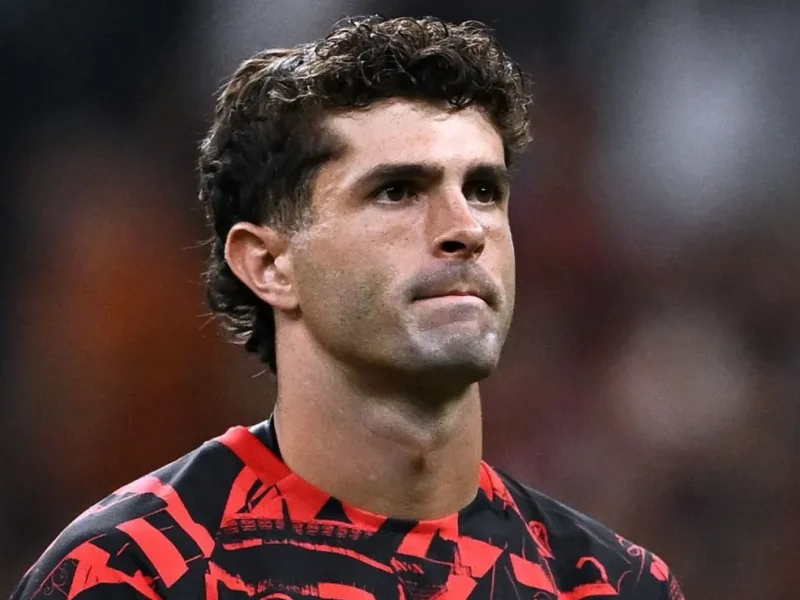 Milan negocia renovação de Pulisic e pedido salarial pode alterar hierarquia do elenco
