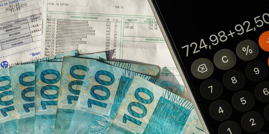 Arrecadação federal chega a R$ 2,019 trilhões nos oito primeiros meses de 2026
