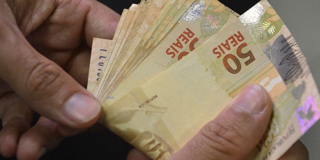 Desenrola 3.0: União comprará dívidas em leilão e repassará desconto de até 90% ao devedor