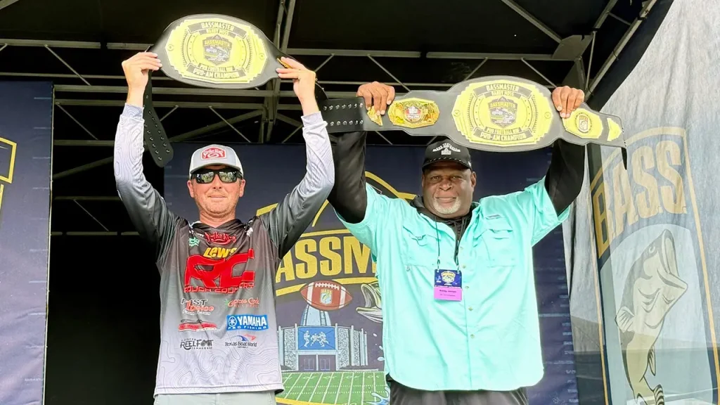 Rickey Jackson vence o primeiro Bassmaster Randy Moss Pro Football Hall of Fame Pro-Am no Rio St. Lawrence