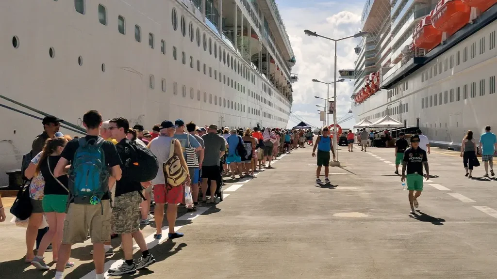Royal Caribbean cancela cruzeiro para o Alasca e reembolsa passageiros após problemas técnicos