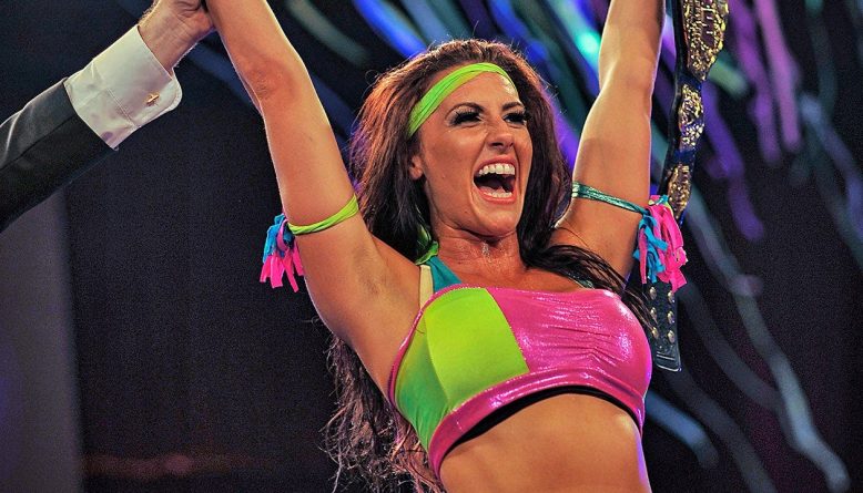 WOW champion Santana Garrett talks choosing pro wrestling over teaching, Jeanie Buss in the ring and more